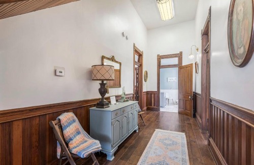 Breaux Bridge House | Old Patin Mansion - 13 mins to downtown Lafayette