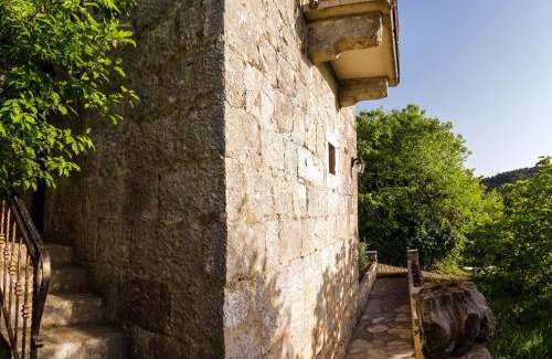 Zrnovo Apartment | Old Small Stone House