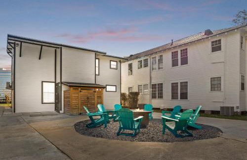 Biloxi House | Old Spanish House Suite A Sophisticated Retreat