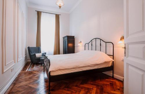 Old Town Apartment | Old Town Central Apartment