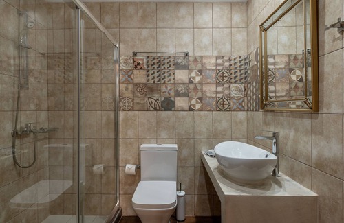 Old Town House | Old Town Suites