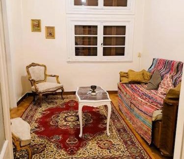 As-Sayidah Zaynab Apartment | Old World Charm