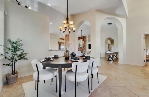 Island at Ocotillo House | Oleander Chandler/Ocotillo