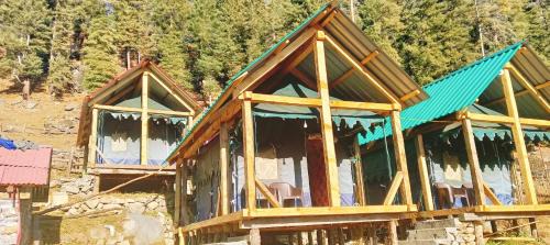 Tosh Hotel | olive garden kutla camping