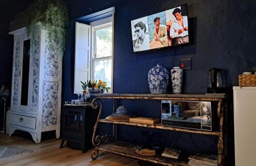 Koringberg House | Olive grove cottage