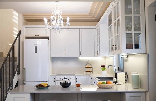 Sarkhos Villa | Olive Tree