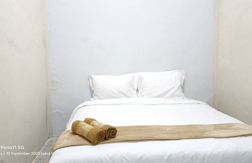 Surabaya House | Omah Sewu Sakura By Reccoma