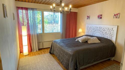Ylamylly Apartment | Omakotitalo 100m2, 3 makuuhuonetta Joensuu