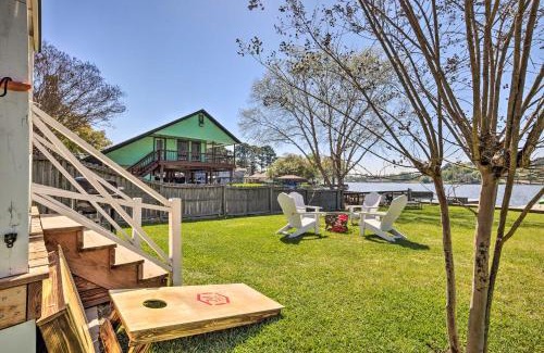 Willis House | On-Site Lake Conroe Access - Updated Cabin Rental