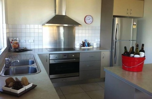 Tin Can Bay Apartment | "On The Bay" At Tin Can Bay