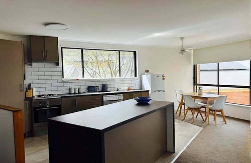 Nagambie Apartment | On the Lake in Nagambie