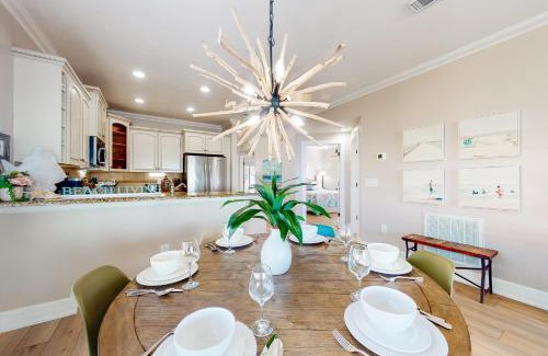 Independence Square Apartment | On The Rocks 2