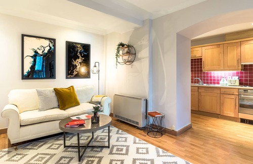 Queenhithe Apartment | One Bed Apartment
