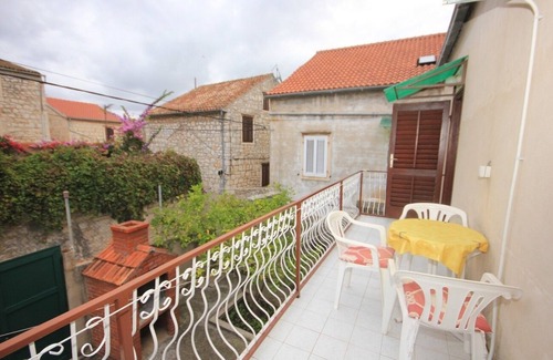 Cove Rogacic Apartment | One bedroom apartment with balcony Vis (A-2457-a)