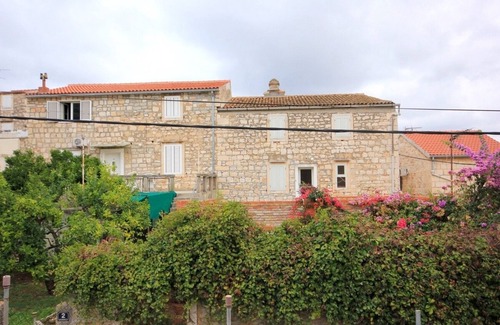 Cove Rogacic Apartment | One bedroom apartment with balcony Vis (A-2457-a)