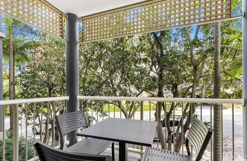 Kangaroo Point Apartment | One Bedroom Unit in the Heart of Kangaroo Point
