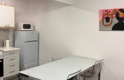 Psirri House | One Building with 4 Unique Apartments and Green Rooftop! EP9bdng