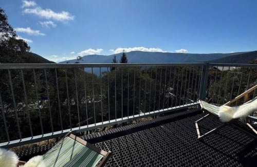 Falls Creek Apartment | One Cedarwood - Petite Challet Falls Creek