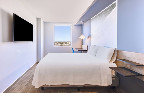 Juarez Municipality Hotel | One Ciudad Juarez Alameda Iglesias