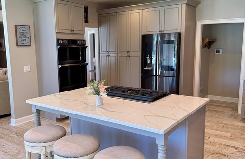 Cumming House | One of a kind Oasis at Lake Lanier