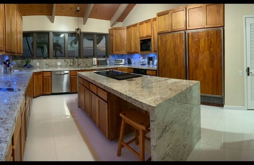 Kekaha House | One of a kind private Luxury beachfront Estate with oceanfront pool & jacuzz