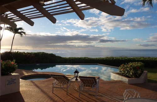 Kekaha House | One of a kind private Luxury beachfront Estate with oceanfront pool & jacuzz