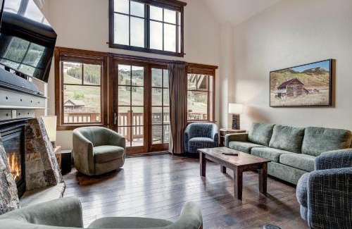 Peak 8 Apartment | One Ski Hill Place S8501