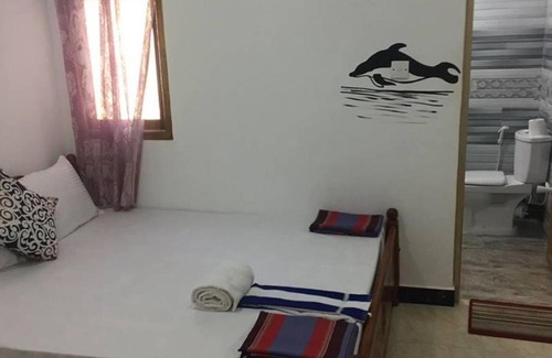 Uppuveli House | onelove hostel