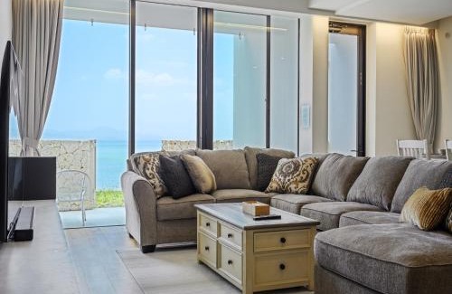 Umusa House | Onna Resort 海まで徒歩0秒 最大12名宿泊可 オーシャンビュー貸切ヴィラ