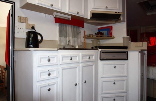 Ledge Point House | Onsite Van with Ensuite
