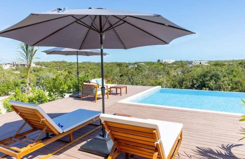 Long Bay Apartment | Onyx I Long Bay Retreat I Luxury Stay Near Grace Bay & Long Bay Beach
