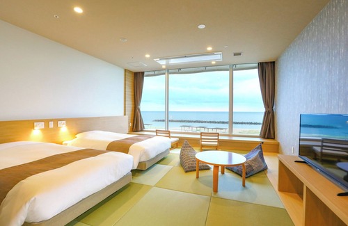 Senamionsen Hotel | Ooedo Onsen Monogatari Premium Shiomiso
