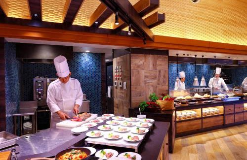 Senamionsen Hotel | Ooedo Onsen Monogatari Premium Shiomiso