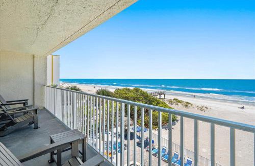 Redington Shores House | OPEN - Beachfront Luxury/Spacious/Free Amenities/Walk Everywhere