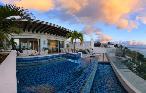 Wolmar Apartment | Open Sky Penthouse