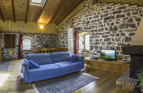 Zorzino Other | Open Space Penthouse in castle with lake view