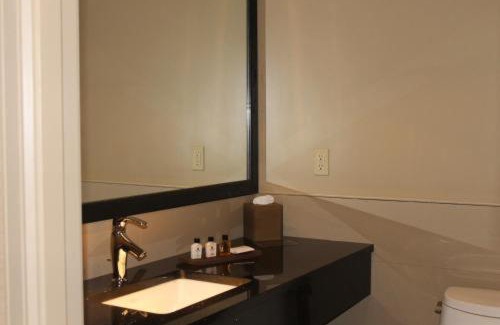 Mott Haven Hotel | Opera House Hotel