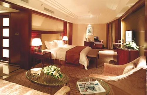 Hongshan Hotel | Optics Vally Kingdom Plaza
