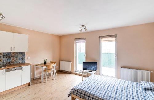 Krzyki Apartment | Orange 2 Apartment with big terrace