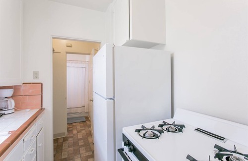 Bankers Hill Condo | Orange Tree Cottages Downtown