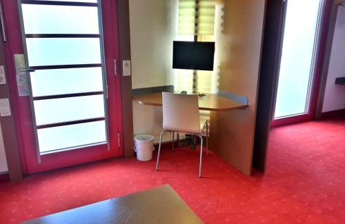 Wiener Neustadt Hotel | Orange Wings Wiener Neustadt