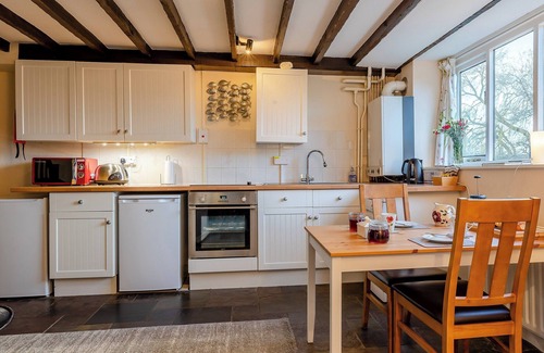 Muchelney Cottage | Orchard Cottage - UK30437