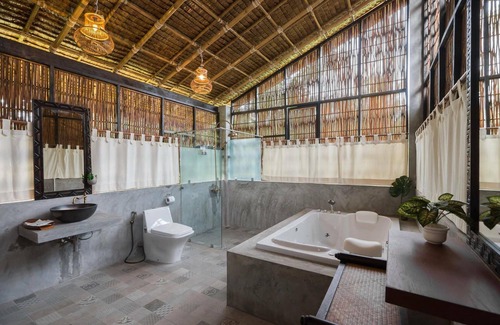Kaeng Krachan Hotel | Orchard Pa La U