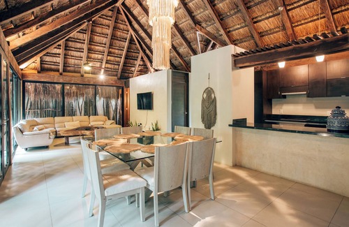 Zama Hotel | Orchid House Tulum Jungle
