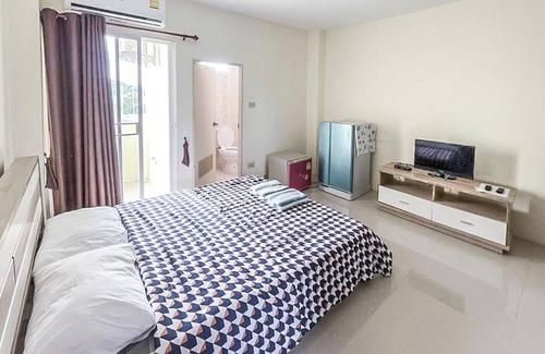 Phan Thong Hotel | Orchid Residence At Amata
