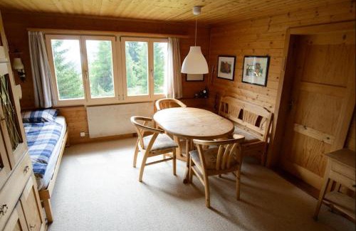 Valbella House | Oreas (724 Du)