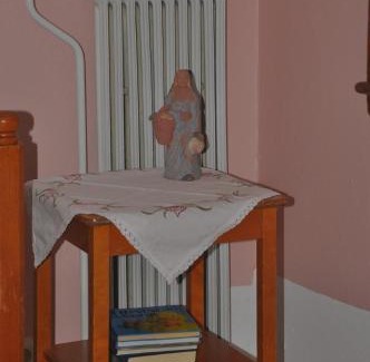 Orkelljunga Apartment | Orkelljunga guestroom