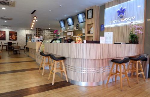 Bandar Mahkota Cheras Hotel | Orkid Inn Mahkota Cheras