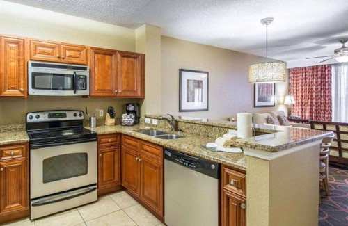 Florida Center Apartment | Orlando's Sunshine Resort