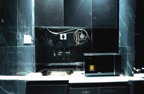 Gurugram Hotel | Orsom Stays Sassy - Sector 42